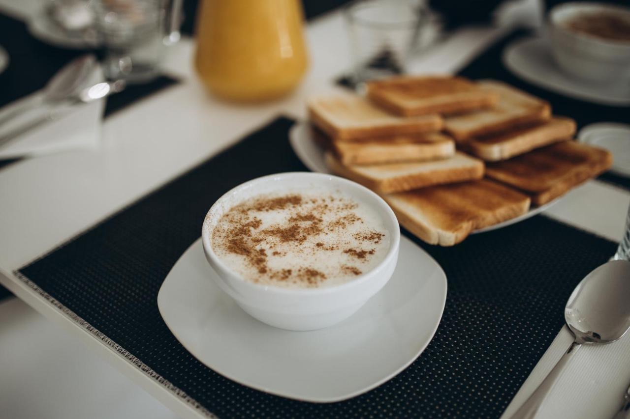 Hostal Porto Mar Salou Zewnętrze zdjęcie